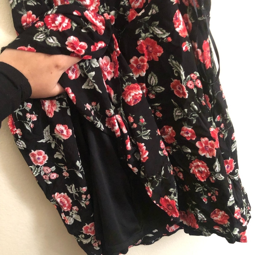 Floral Printed Dress - Picture 6 of 7